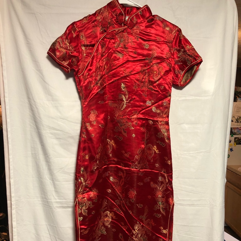 Beautiful blossom plum Chinese dress.